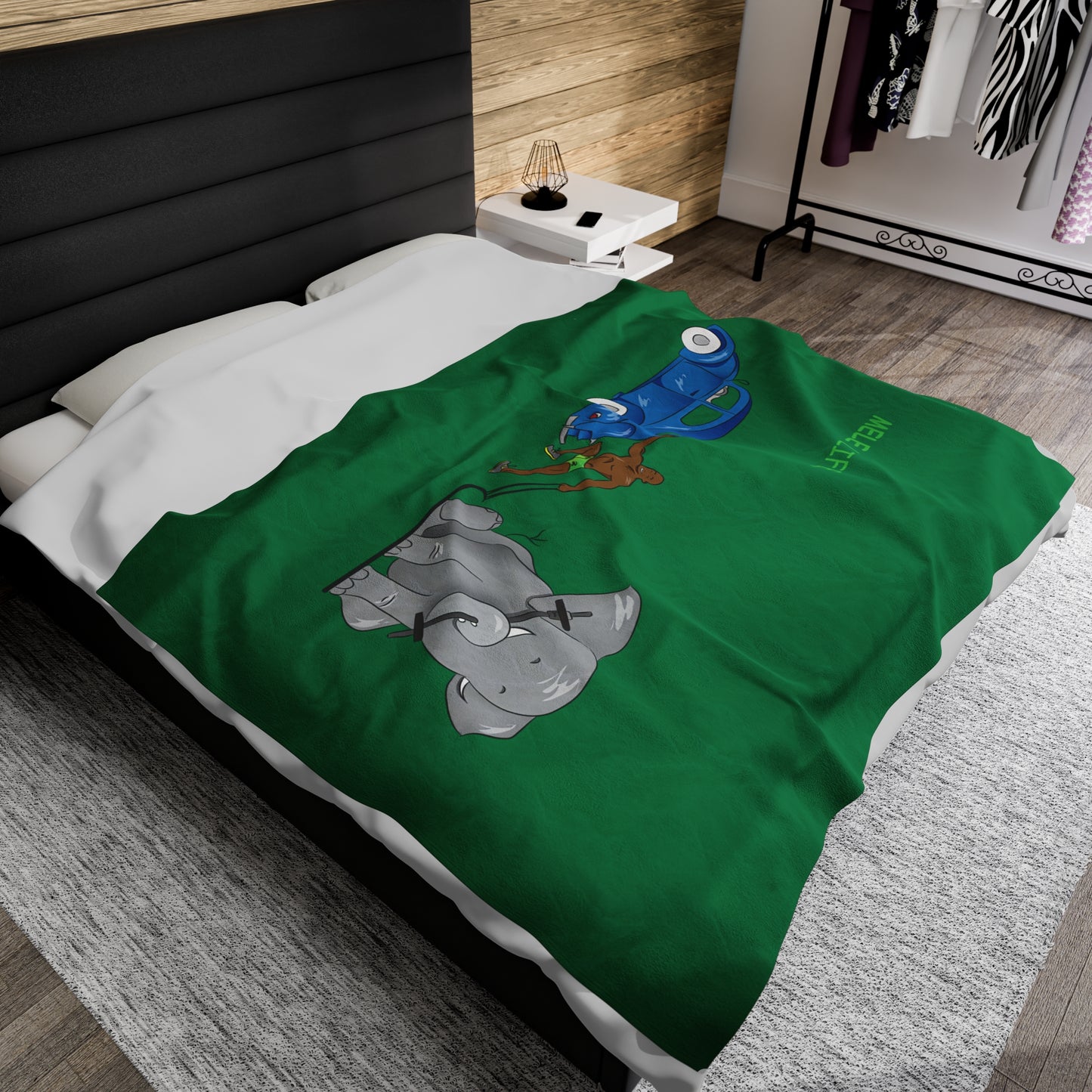 Blanket Velveteen Plush - Strong Black Man (green)