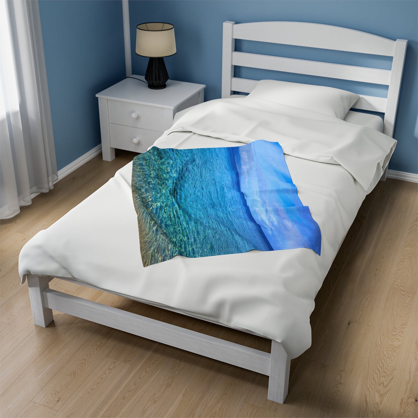 Blanket Velveteen Plush - Ocean around island of Maui
