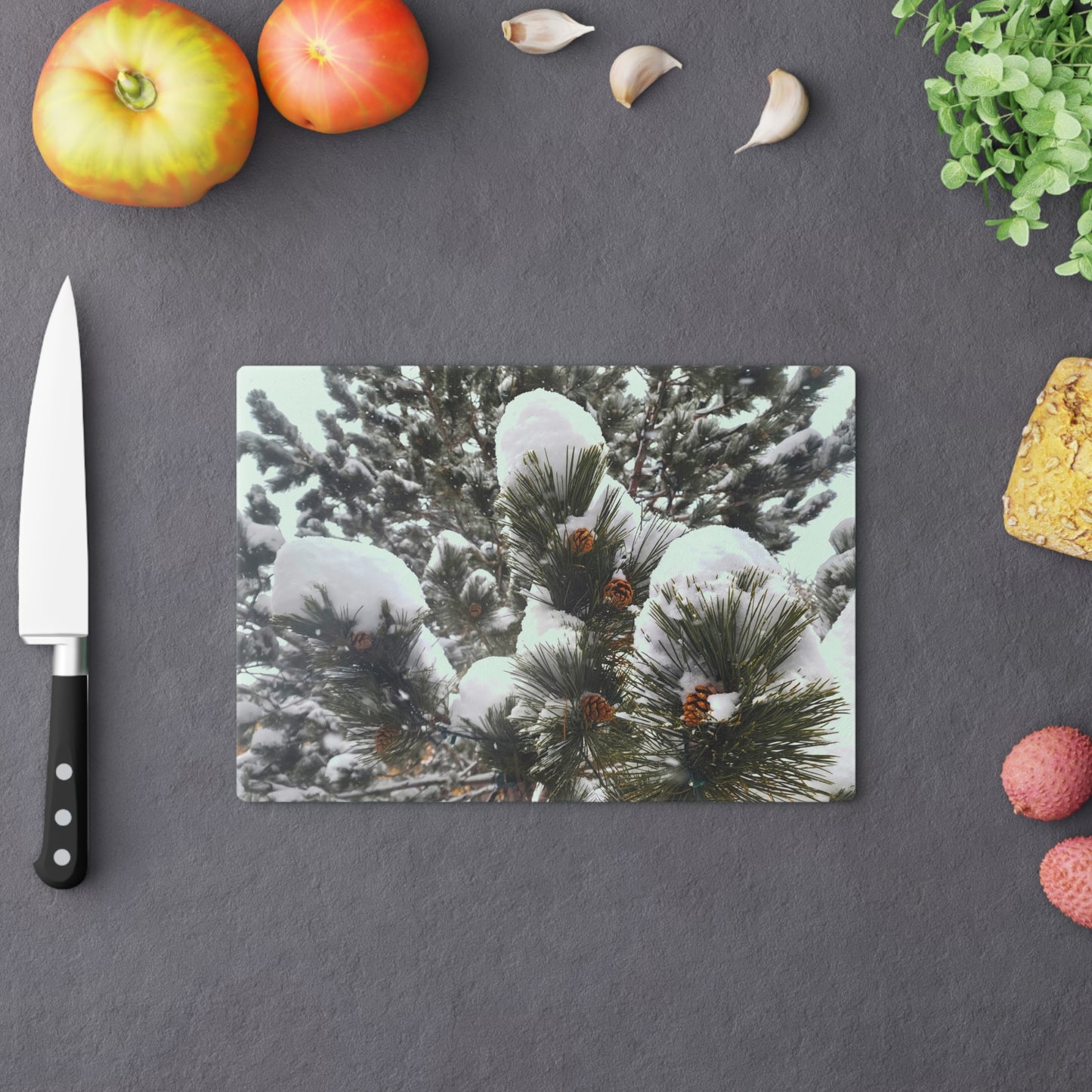 Cutting Board (glass) - Pine cones with snow