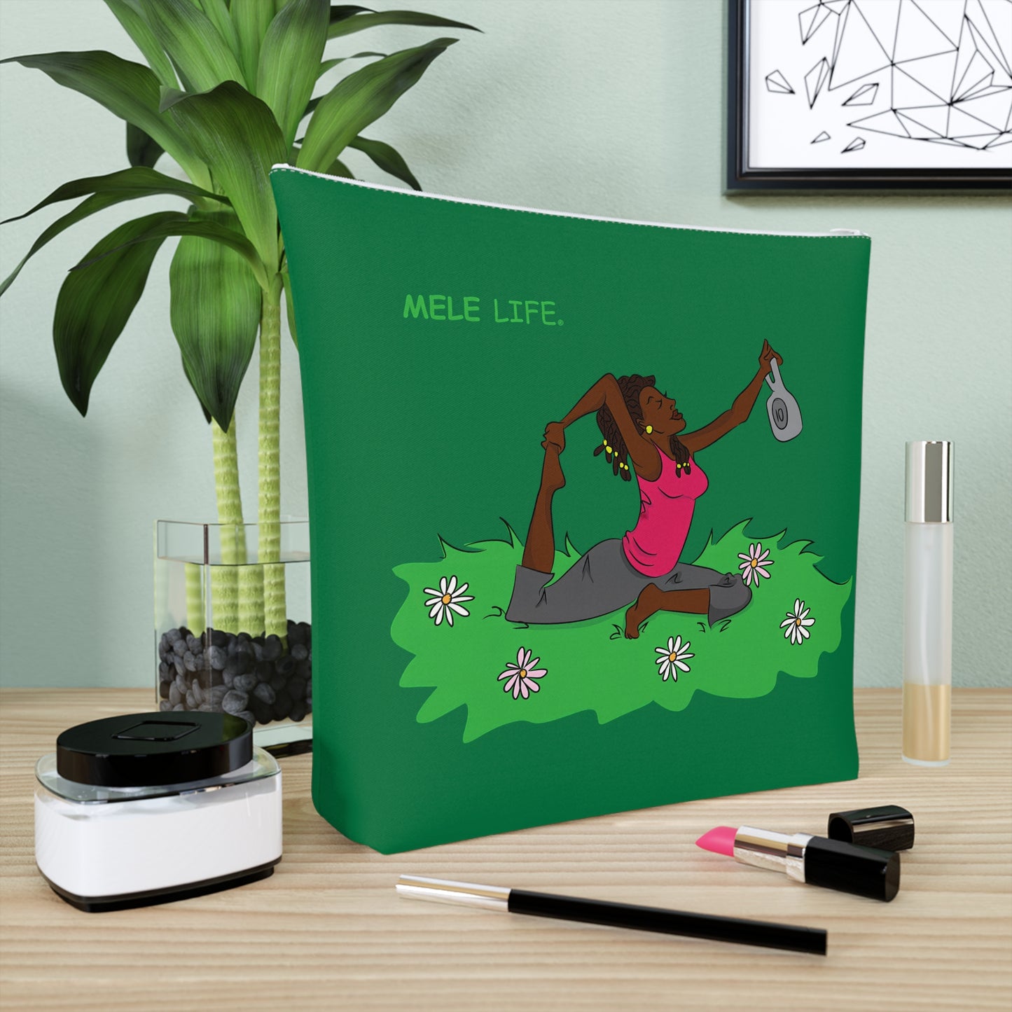 Cosmetic Bag - Yoga Lady2   (green)