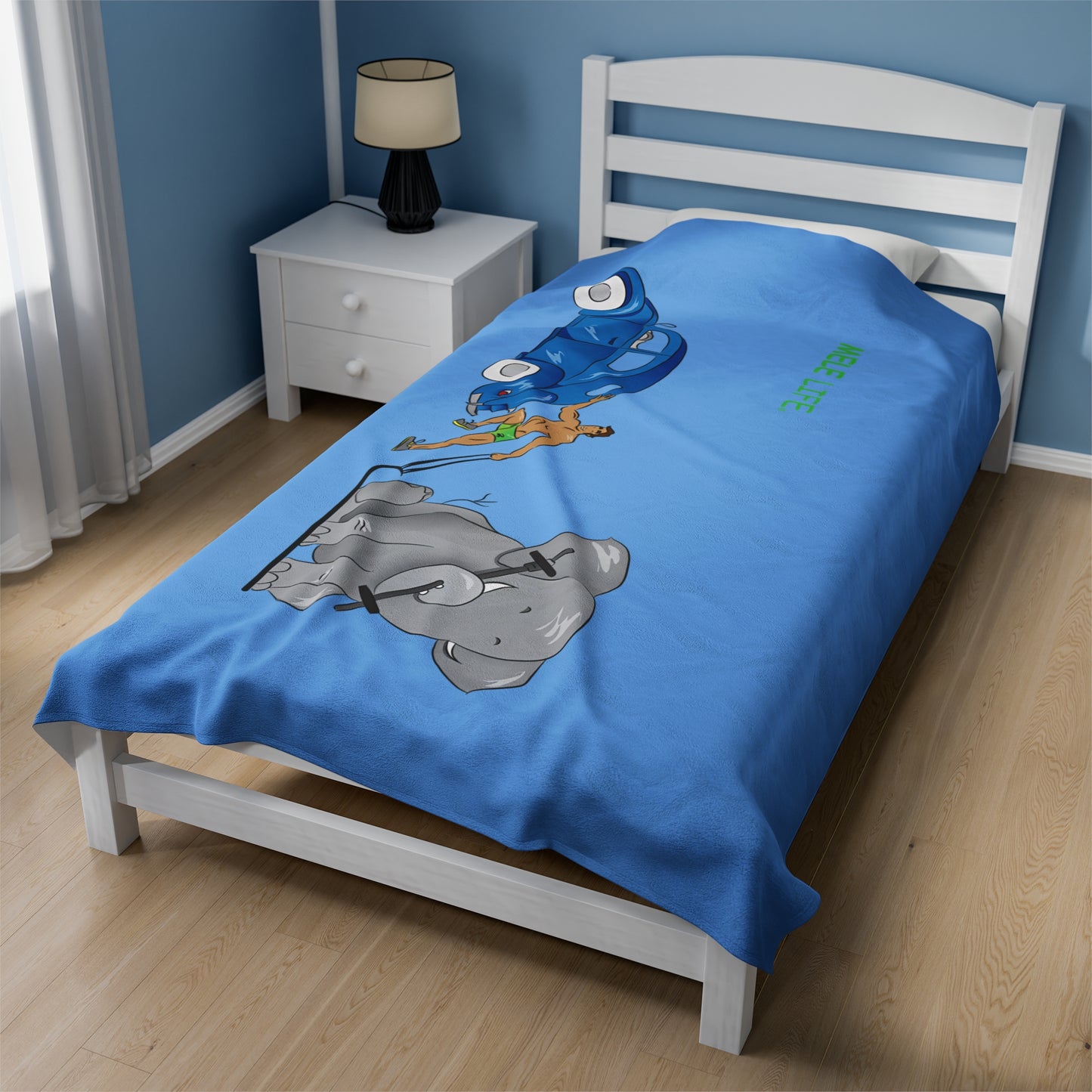 Blanket Velveteen Plush - Strong Brown Man (light blue)