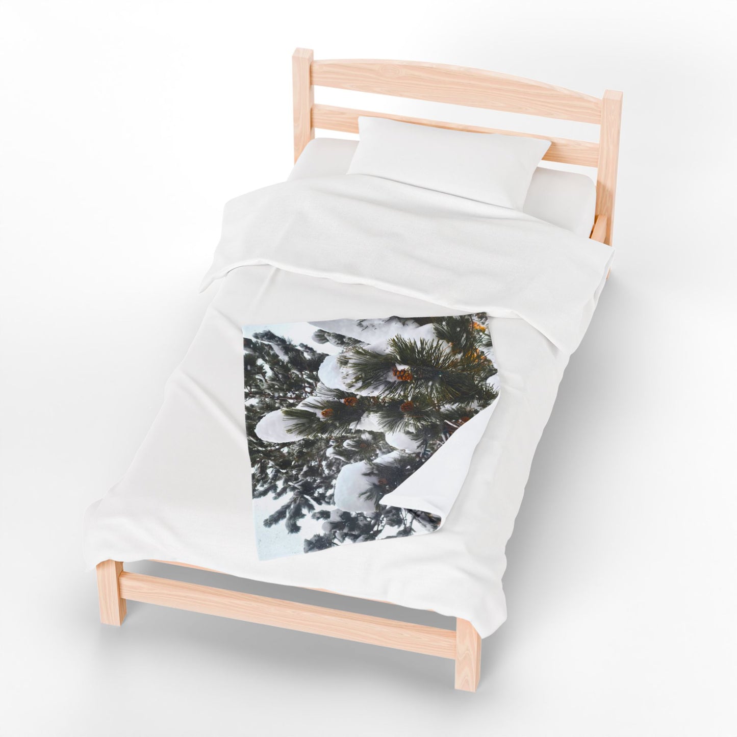 Blanket  - Pine Cones in Snow