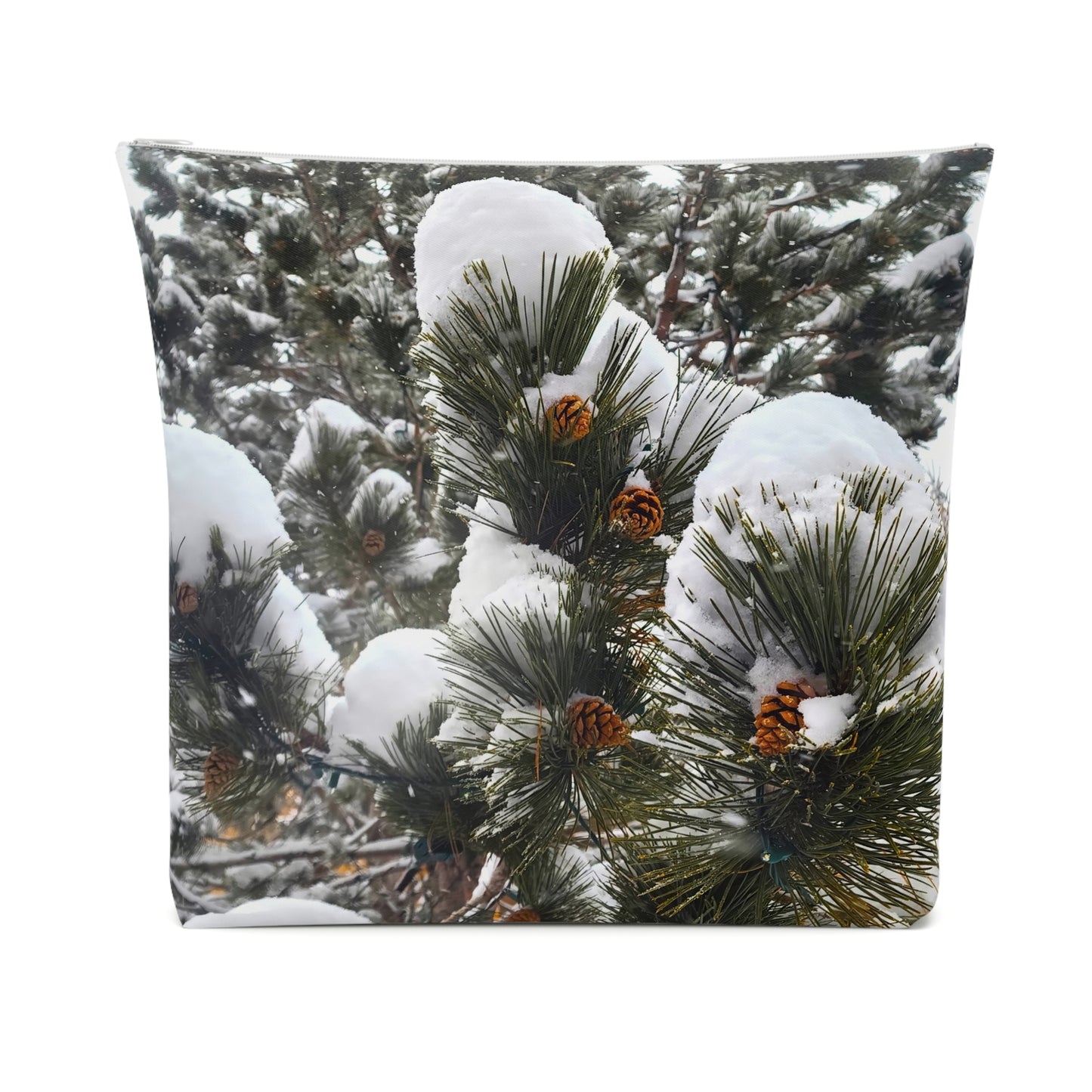 Cosmetic Bag - Forest winterscape/Pine cones