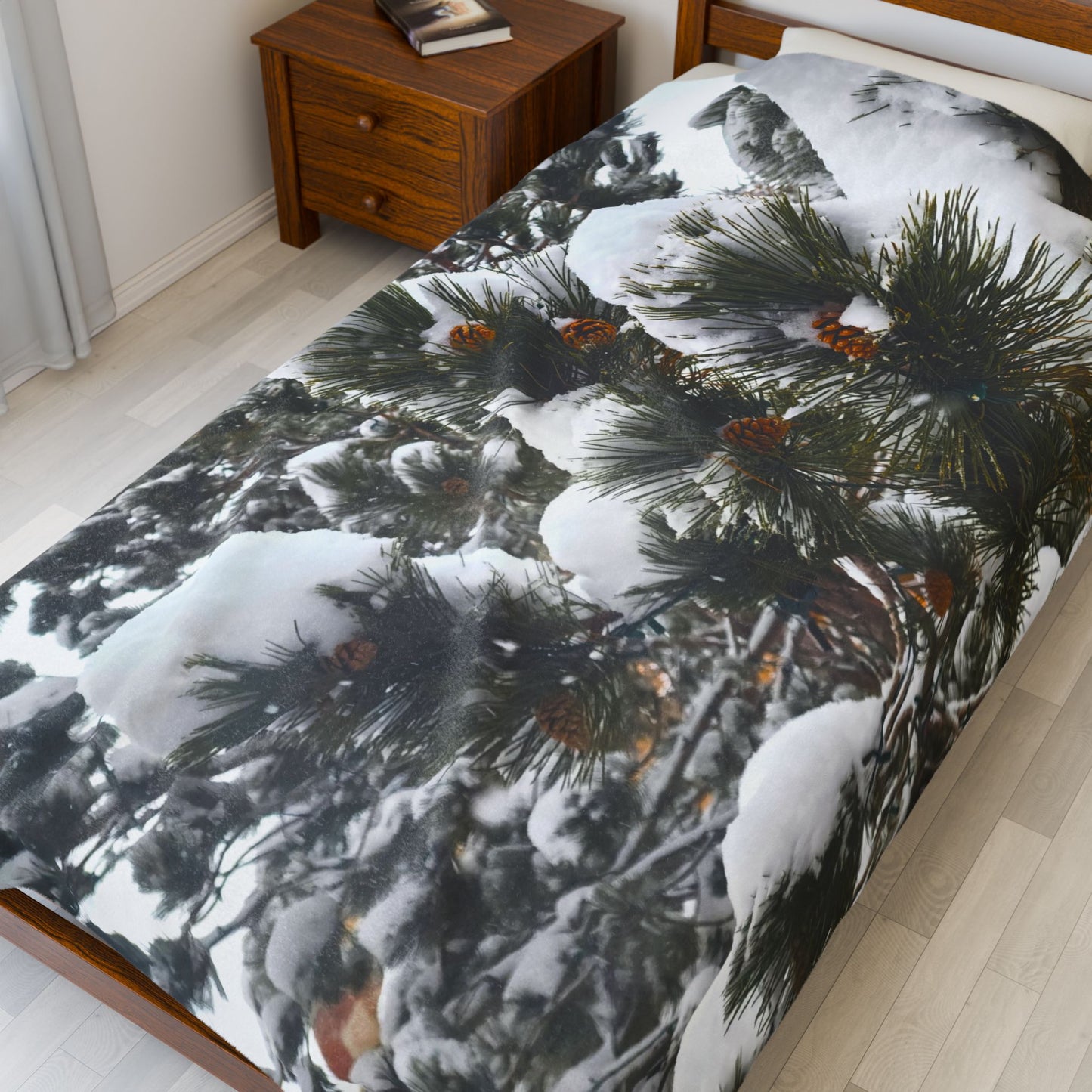 Blanket  - Pine Cones in Snow