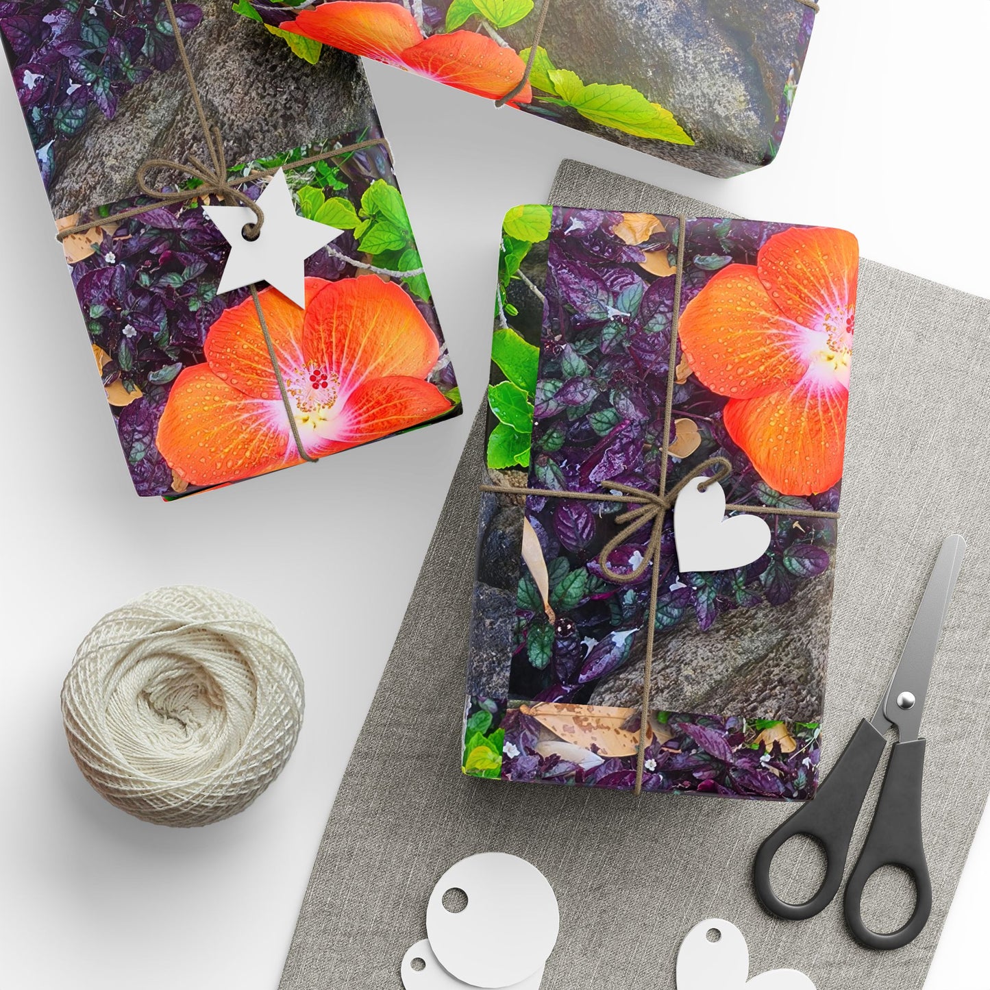 Wrapping Paper - Hibiscus flower  (Hawaii)